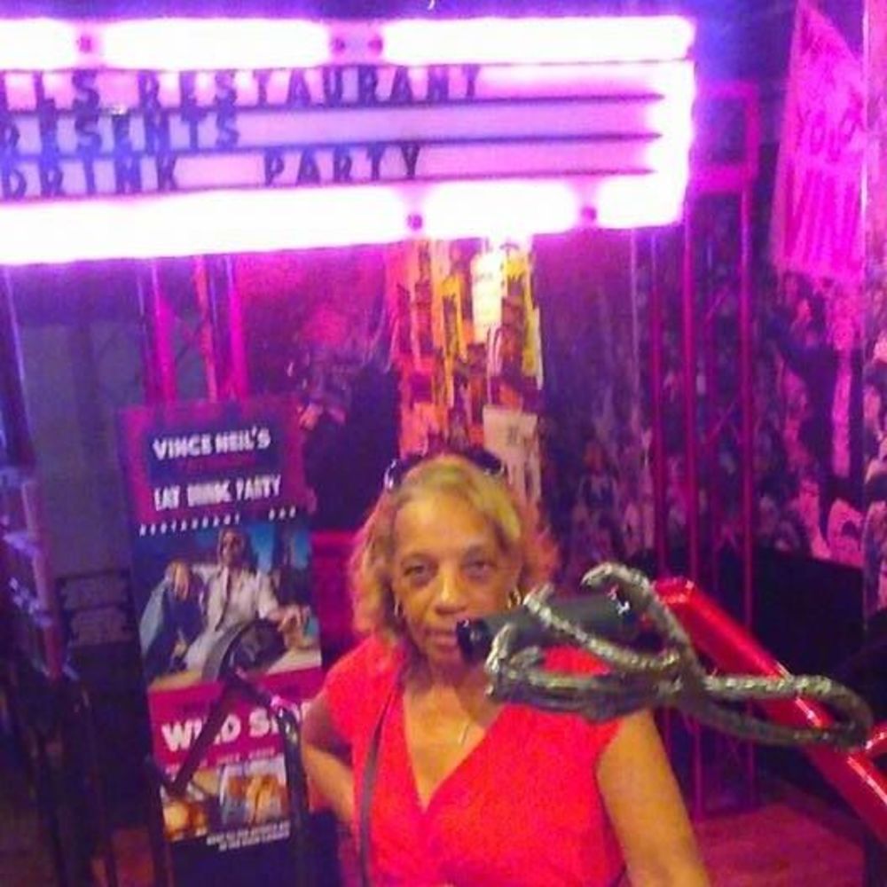 Meet your Posher, Deborah